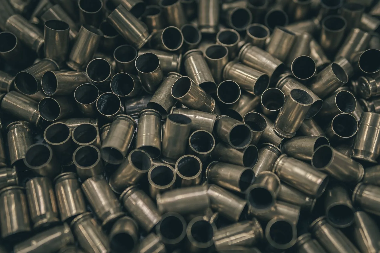 reloading scale accuracy: fired brass cases on a reloading bench